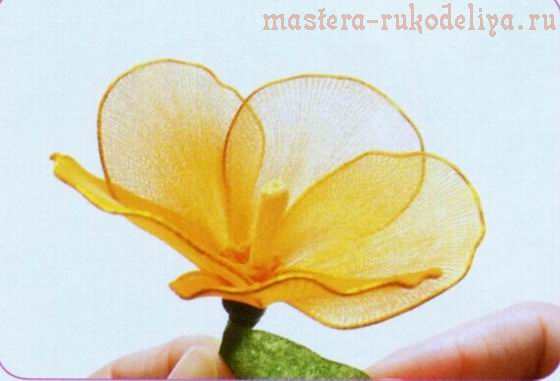 Мастер-класс по созданию цветов из капрона: Желтый цветок для букета