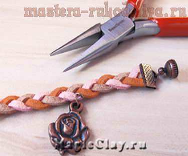 Мастер-класс по сборке бижутерии: Плетение браслетов из замшевых шнуров