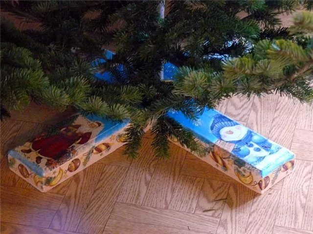 Мастер-класс по декупажу: Декорируем крестовину для новогодней елки