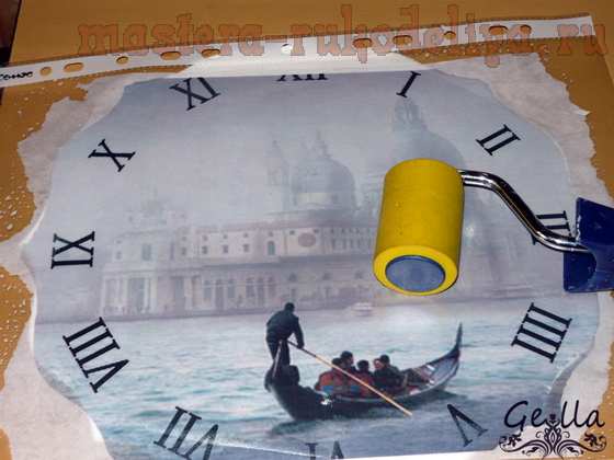 Мастер-класс по декупажу на пластике:Часы «Италия Джузеппе Десидери»