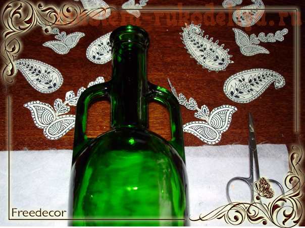 Мастер-класс по декупажу на стекле: Интерьерная бутылка-светильник «Восточные мотивы»