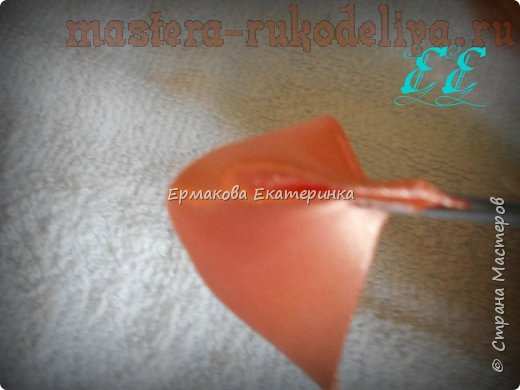 Мастер-класс по канзаши: Резинки для гульки с окрашенными лепестками