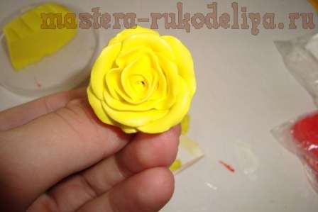 Мастер-класс по лепке из полимерной глины: Колечко-роза