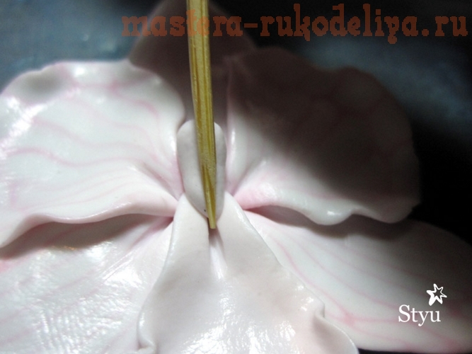 Мастер-класс по работе с полимерной глиной: Орхидея
