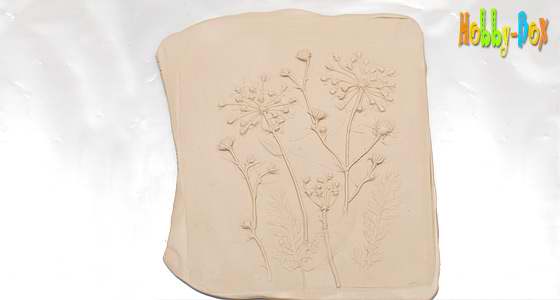 Мастер-класс по лепке из полимерной глины: Текстурный лист с растительными мотивами