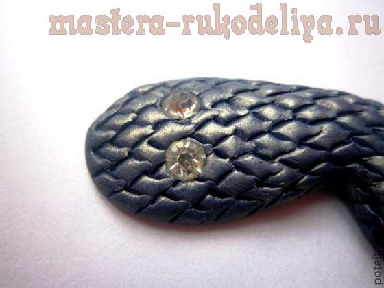 Мастер-класс по лепке из полимерной глины: Змейка