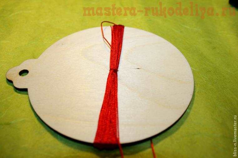 Мастер-класс по плетению: Красивые кисточки из ниток