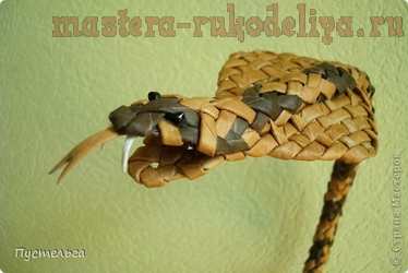 Мастер-класс по плетению из газет: Символ 2013 года - Змея