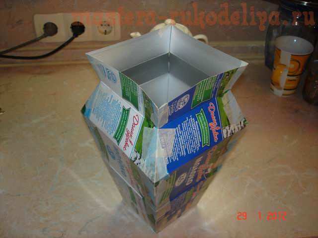 Мастер-класс: Ваза из пакетов от молока