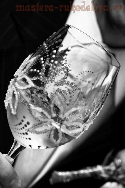 Мастер-класс: Декорирование свадебных бокалов стекловидными гранулами