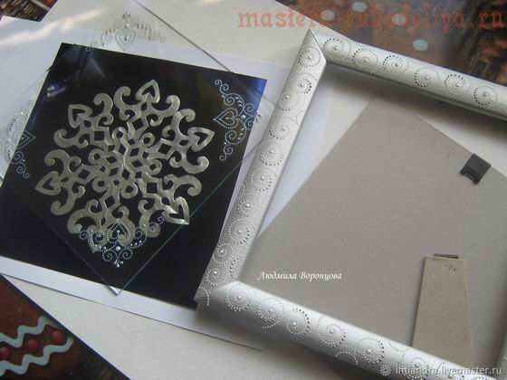 Как легко создать оригинальное панно с новогодними снежинками из бумаги своими руками 