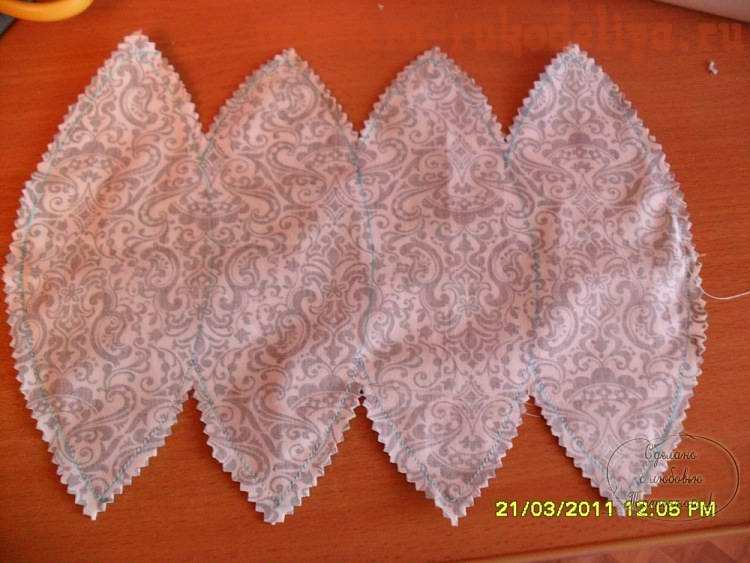Мастер-класс по шитью: Цветок из ткани Лилия