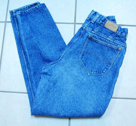 Фартук из старых джинсов