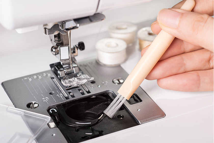 Как ухаживать за швейной машинкой
